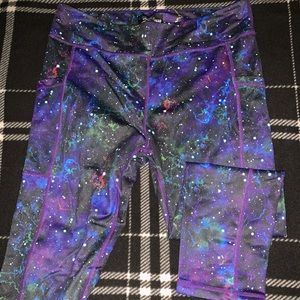 CVG Galaxy workout Capri
